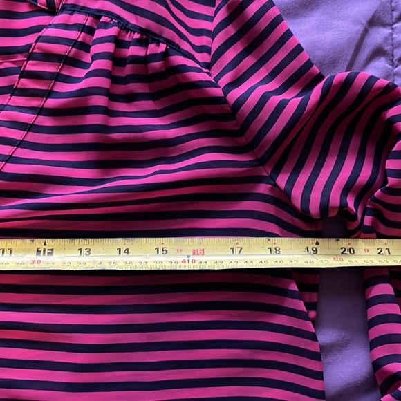 Banana Republic Blouse (Size S) - Picture 7 of 7